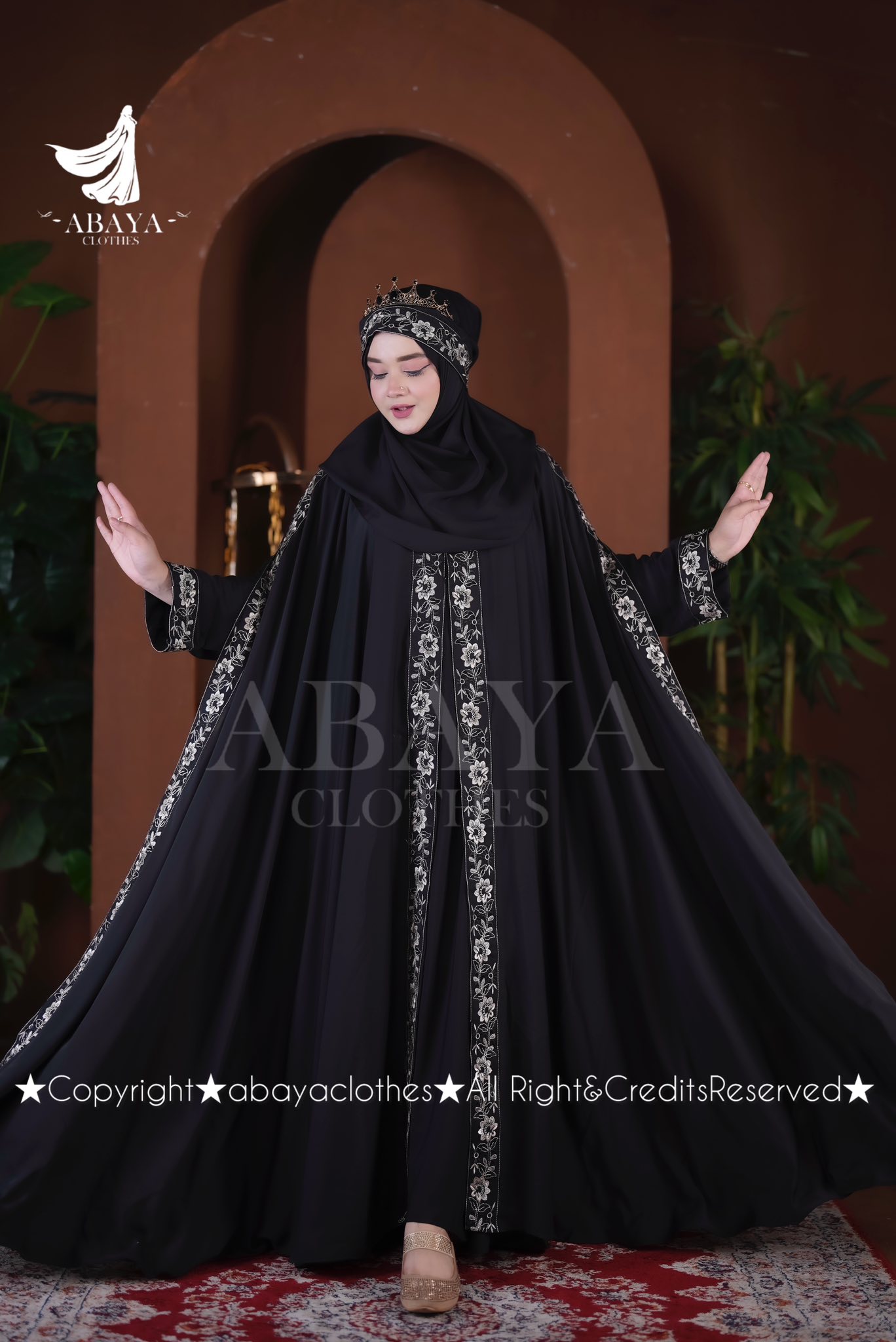 Nakshi Abaya ( Black Colour )